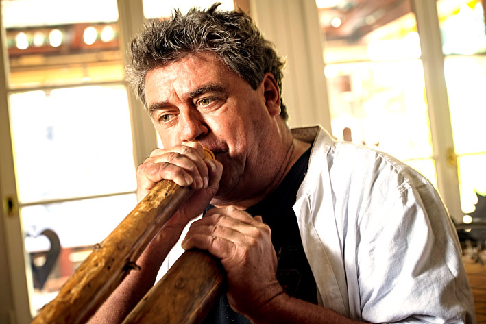 Treetalks Oliver Lüttin am Didgeridoo